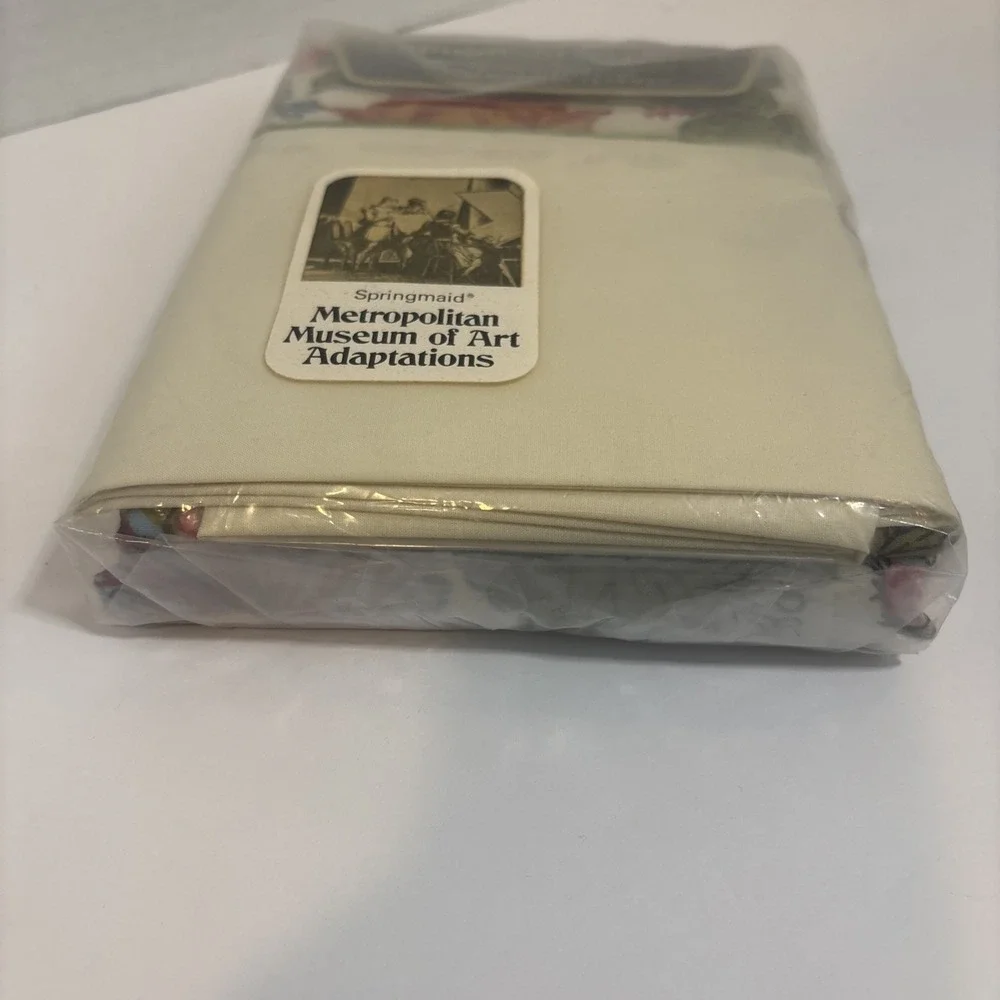 NOS Vintage Springmaid Metropolitan Museum of Art Two King Size Pillowcases USA